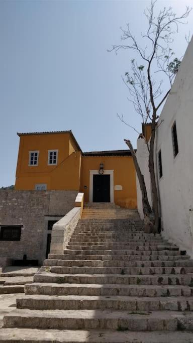 Braxos A Beautiful Rocky Place Hydra  Luaran gambar